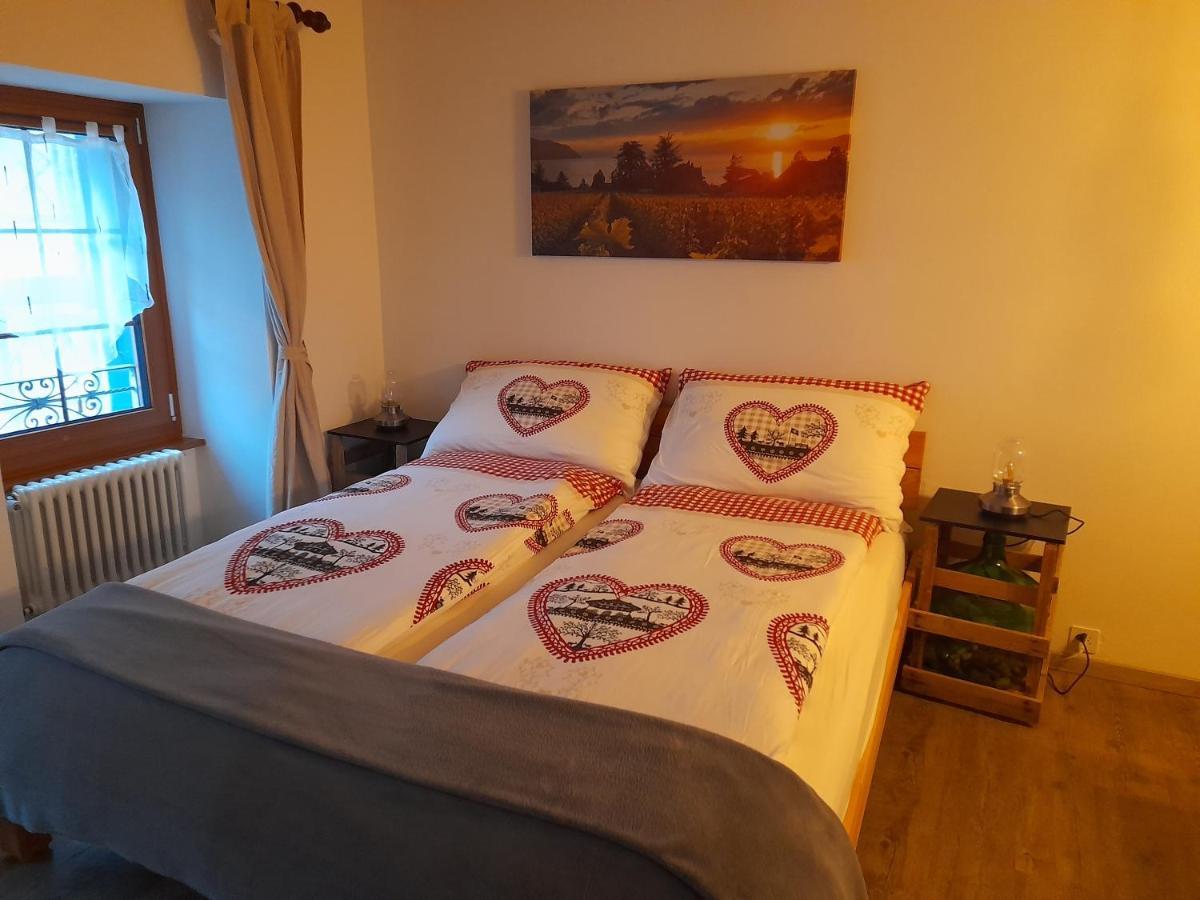 Studio Chez Un Vigneron Au Village Au 2Eme Etage Sans Ascenseur Villeneuve Eksteriør bilde